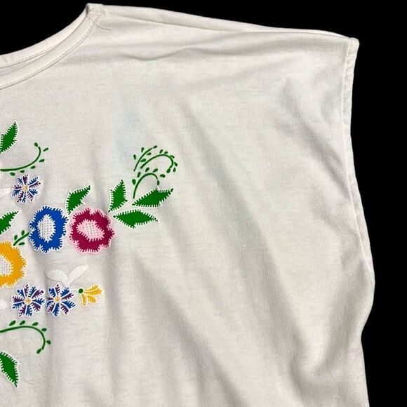 Vintage T-Shirt Woman's Size 2X Why Not? White Floral Textured Colorful USA - Picture 3 of 10